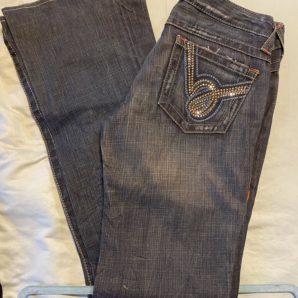 Bebe, 27, denim